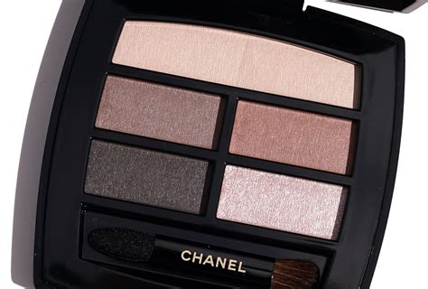 chanel les beiges healthy glow eyeshadow